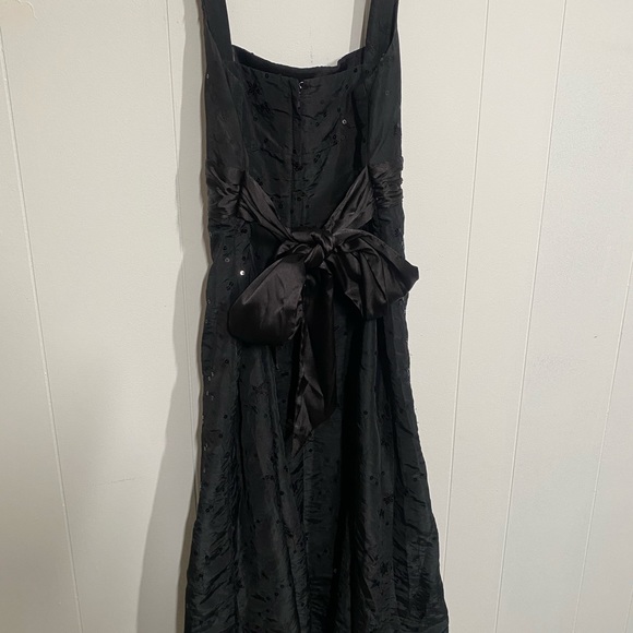 Black Dress Empire Waist. Sequins and Sash - Picture 4 of 4